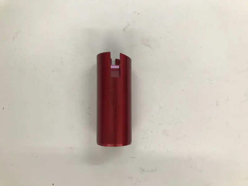 555733 Valve Throttle Red .440" 1