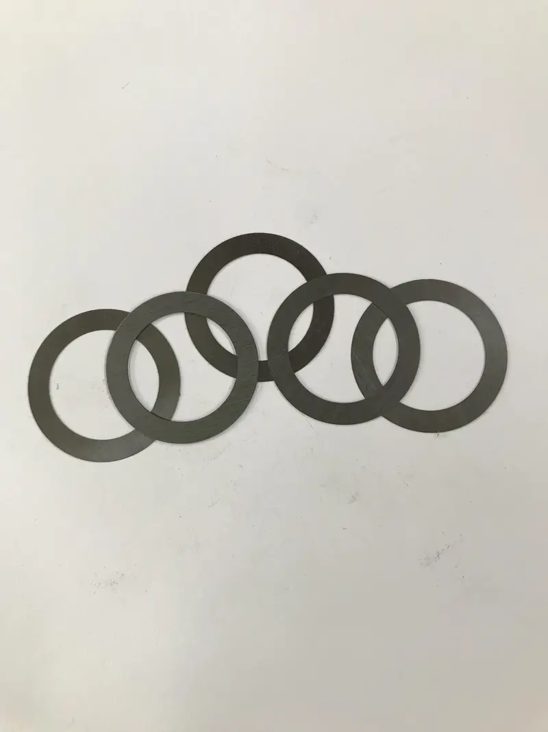 Crankshaft End Play Shim - 555652 1