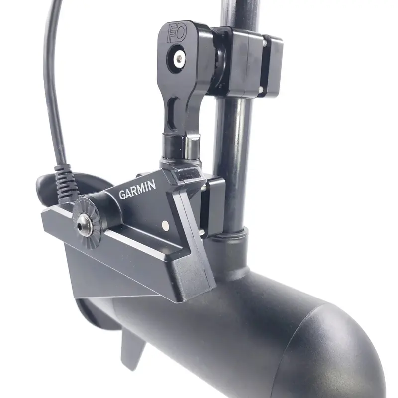 Dominator-Livescope Plus Lvs34 Trolling Motor Z Pkg 1