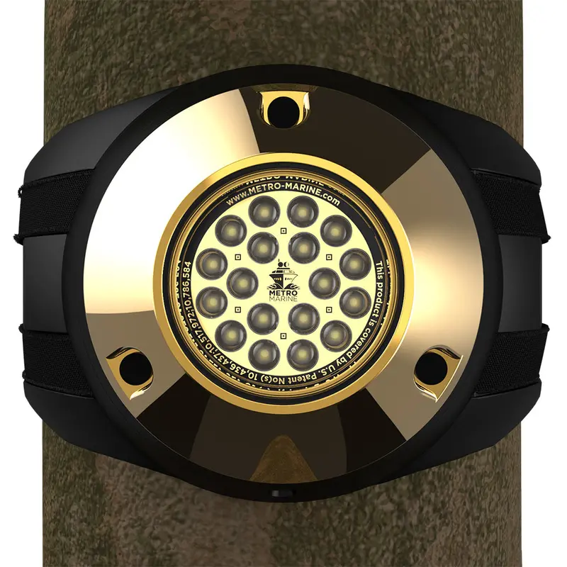 Metro Marine High-Output Piling Mount Underwater Light W/Intelligent Monochromatic Leds - White, 90 Beam [F-Pmr1-W3-90] 1