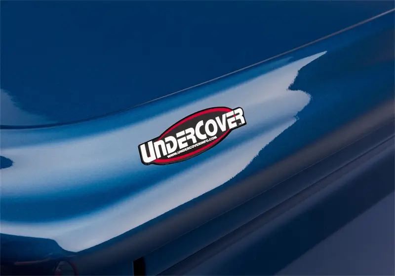 Undercover Lux Hard Tonneau Cover – Oem-Fit For 2019–2022 Ford Ranger Short Bed, Oxford White Finish 2